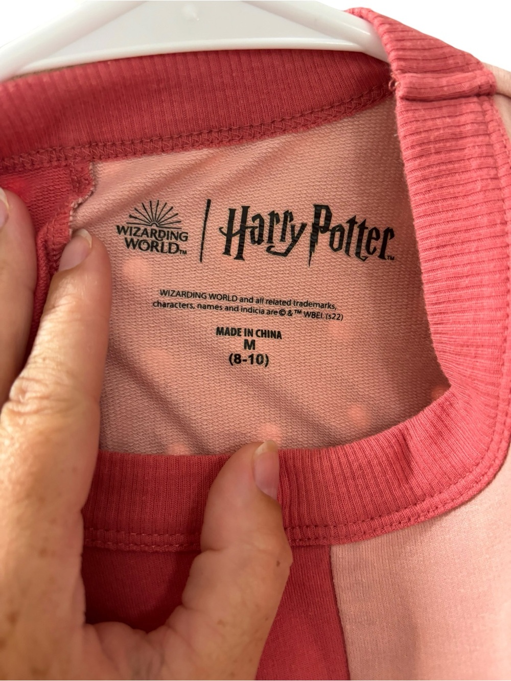 Wizarding World Harry Potter Two-Tone Pink Top w/ Embroidered Design Size M - Picture 3 of 5